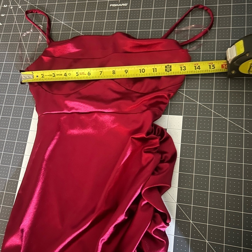 Chic Asymmetrical Red Dress - Picture 6 of 6